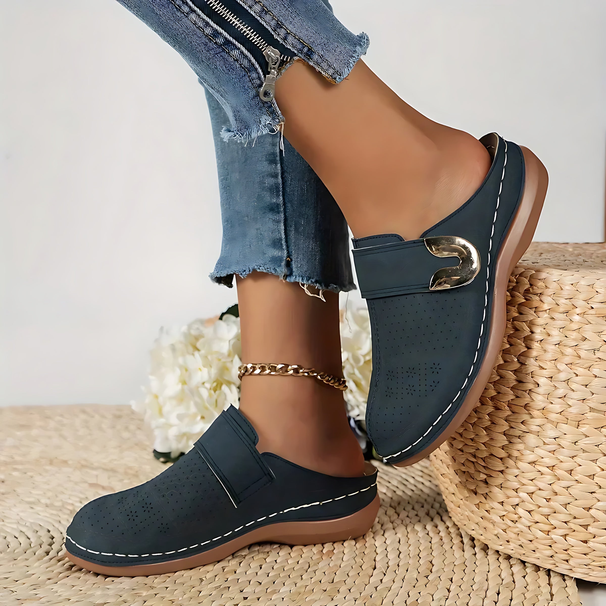 Andrea – Cutout Closed Toe Wedge Sandals