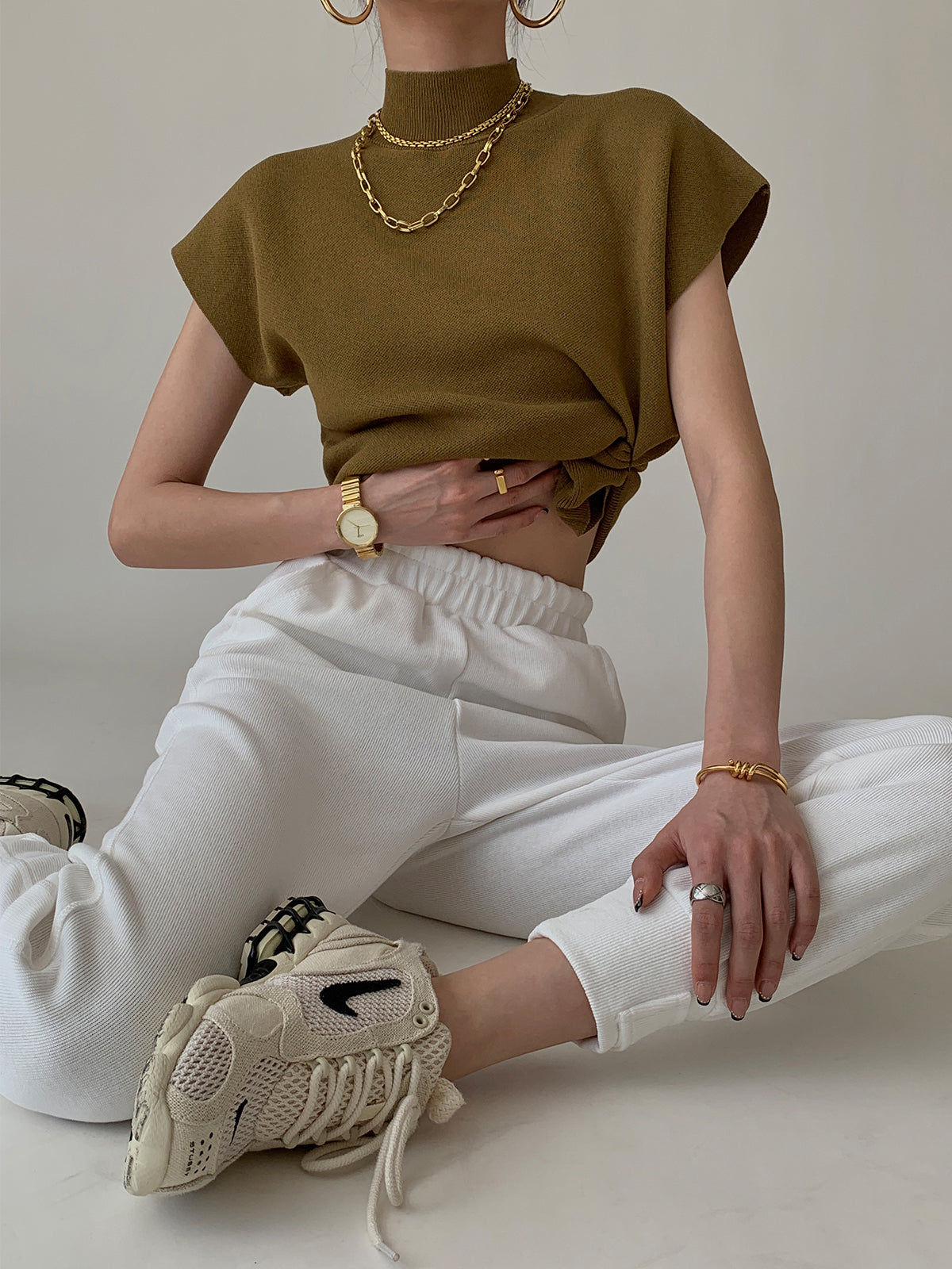 Charlie – Mock Neck Knit Top