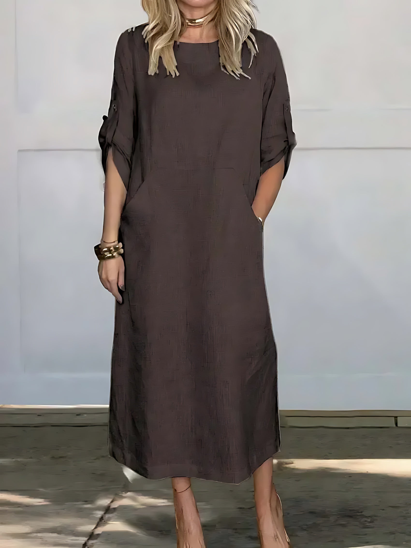 Violet – Crew Neck A Line Maxi Dress