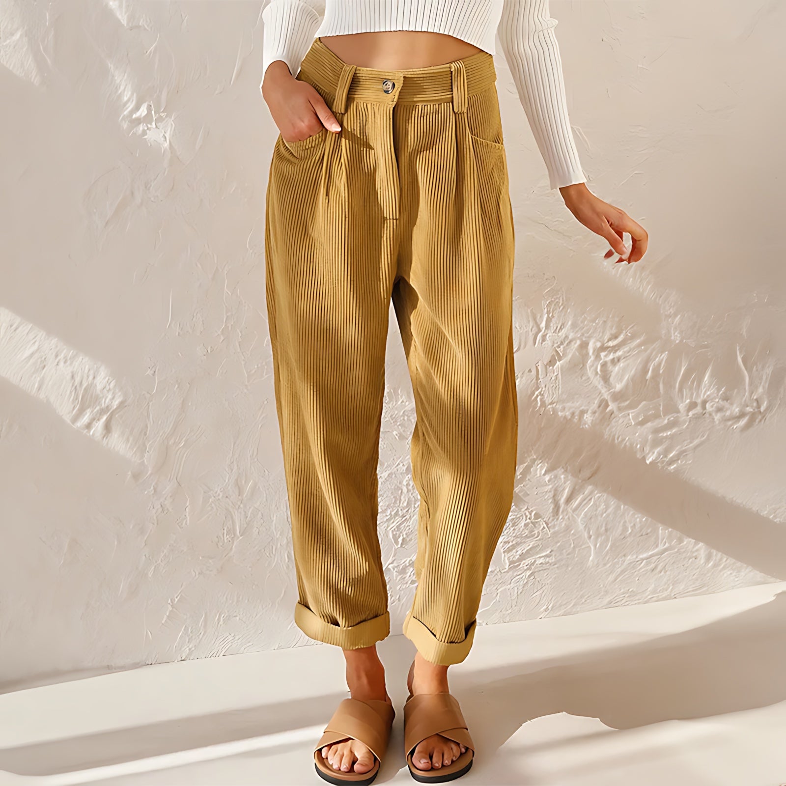 Andrea – Corduroy Pleated Tapered Pants