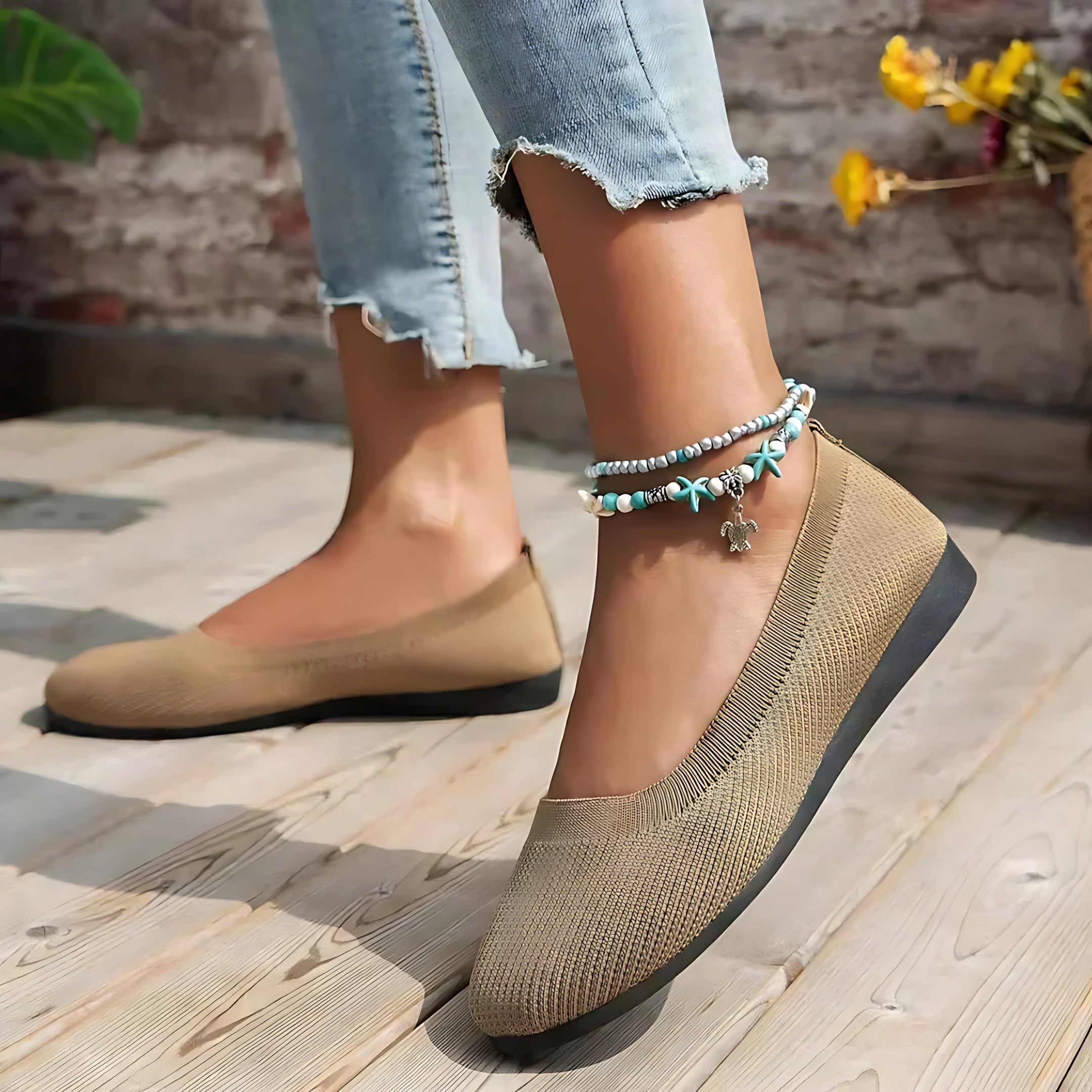 Penelope – Slip On Almond Toe Ballet Flats